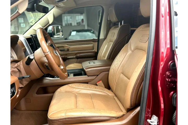 2019 RAM 1500 Longhorn Crew C image 7