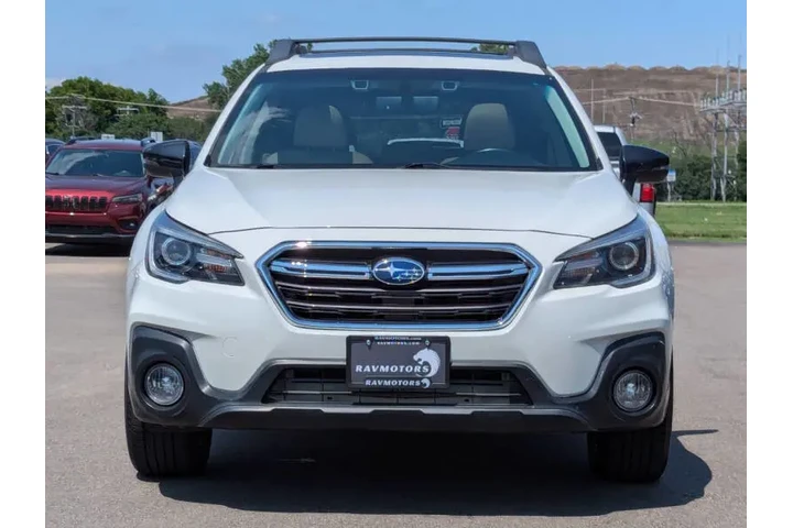 $17855 : 2018 Outback 3.6R Limited image 4