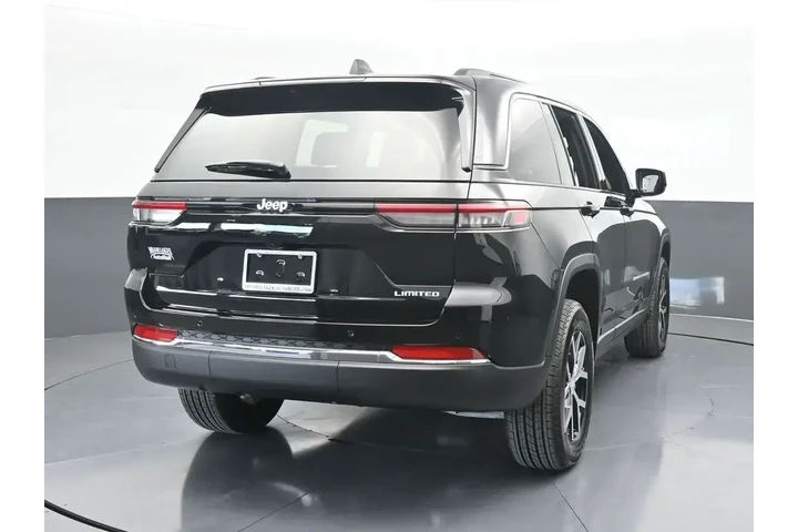 $36918 : Jeep Grand Cherokee 2025 4x2 image 5