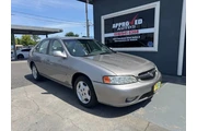$5998 : 2001 Altima GLE thumbnail