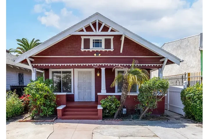 $2250 : READY FOR MOVE IN  Los Angeles image 1
