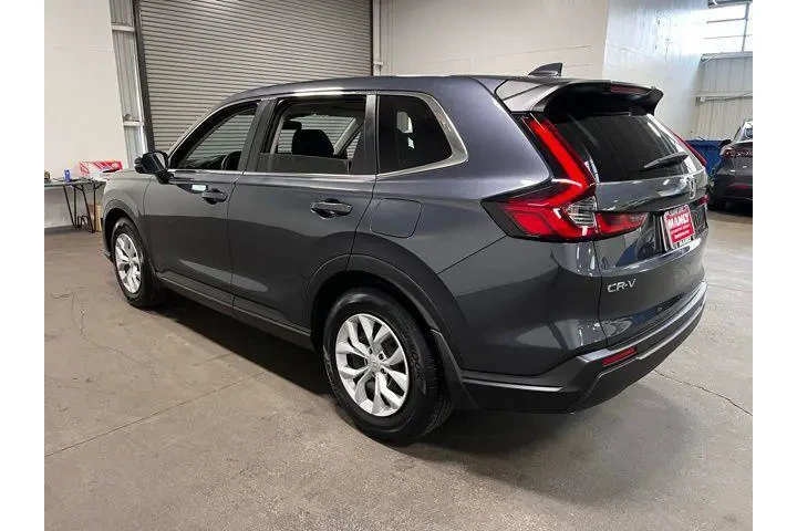 $30478 : Honda CR-V 2025 LX 4dr SUV image 5
