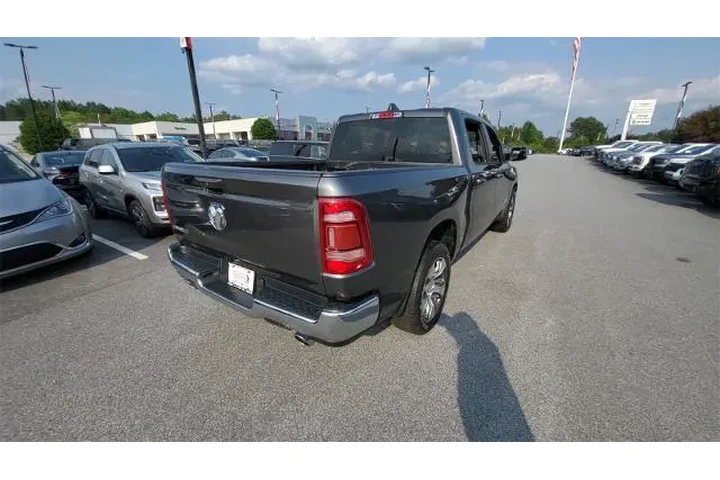 $37000 : Ram 1500 2024 4x2 Laramie 4d image 5