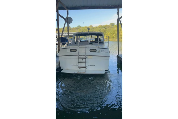 CARVER BOAT FOR SALE image 4