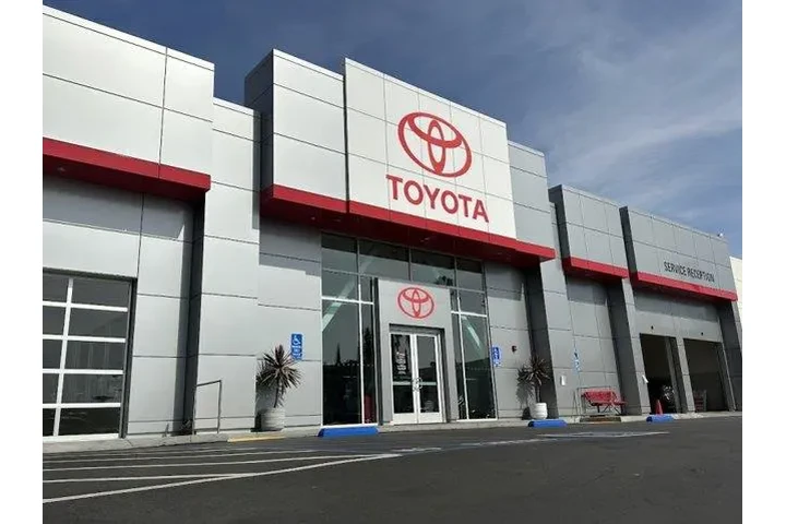 $16222 : Toyota Corolla Hybrid 2021 L image 9