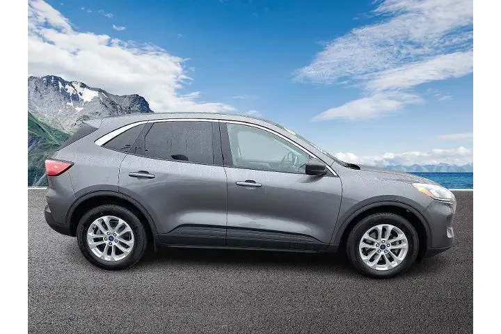 $20997 : Ford Escape 2022 SE 4dr SUV image 7