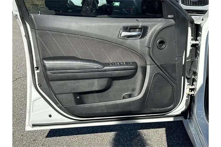 $24098 : Dodge Charger 2019 R/T 4dr S image 10