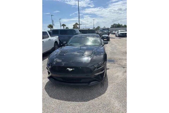 $21186 : Ford Mustang 2018 EcoBoost 2 image 2