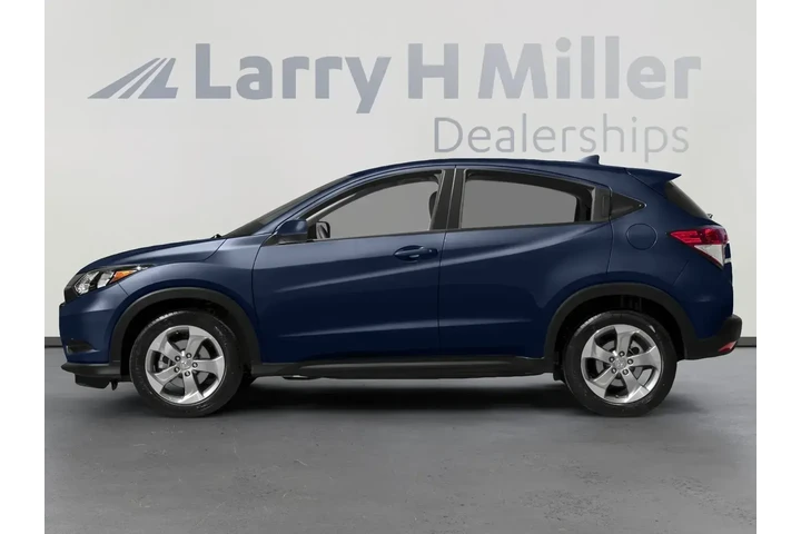 Honda HR-V 2017 LX 4dr Cross image 3