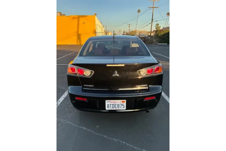$6000 : 2015 Mitsubishi image 1