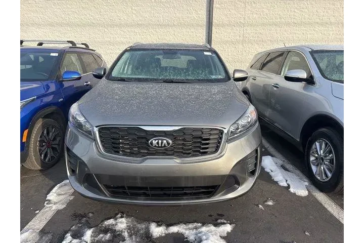 $15564 : Kia Sorento 2019 AWD LX 4dr image 2