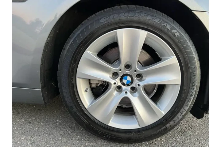 $11495 : 2011 BMW 5 Series 528i image 7