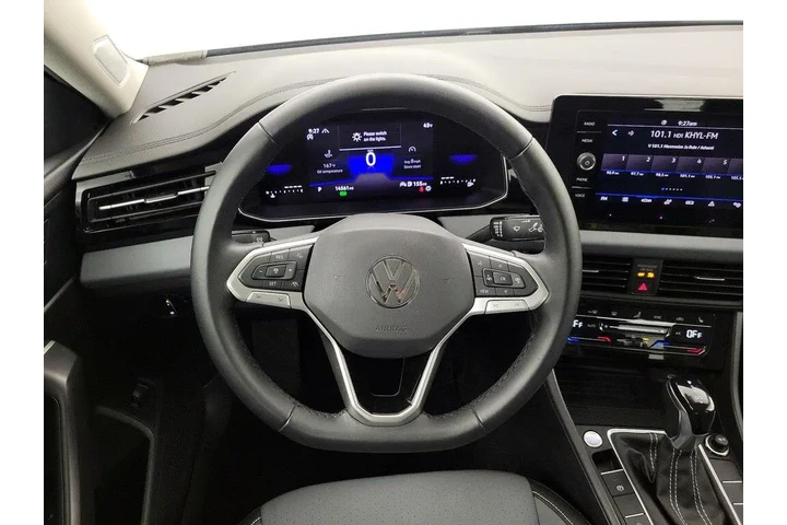 $22998 : Volkswagen Jetta 2025 SE 4dr image 10