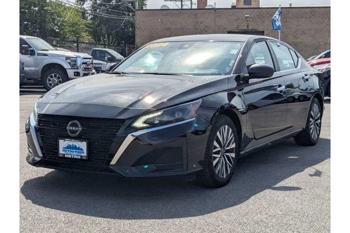 $20644 : Nissan Altima 2024 2.5 SV 4d image 8