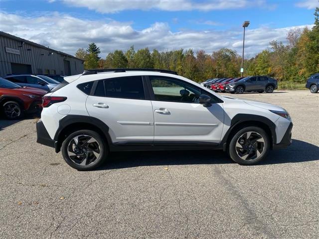 $33160 : 2024 Crosstrek Limited image 8