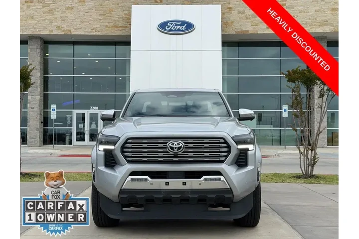 $39995 : Toyota Tacoma 2025 4x4 SR5 4 image 2