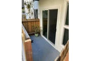 $2000 : 2Bed/2Bath Apt  for rent in LA thumbnail