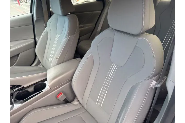 $18995 : Hyundai ELANTRA Hybrid 2023 image 6