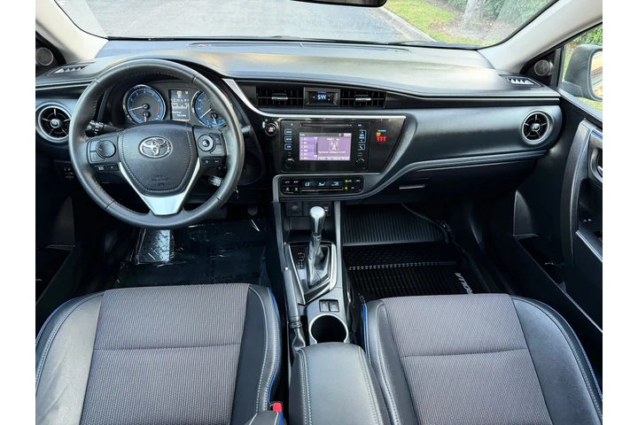 $10900 : 🚘*Toyota Corolla SE 2018* image 4