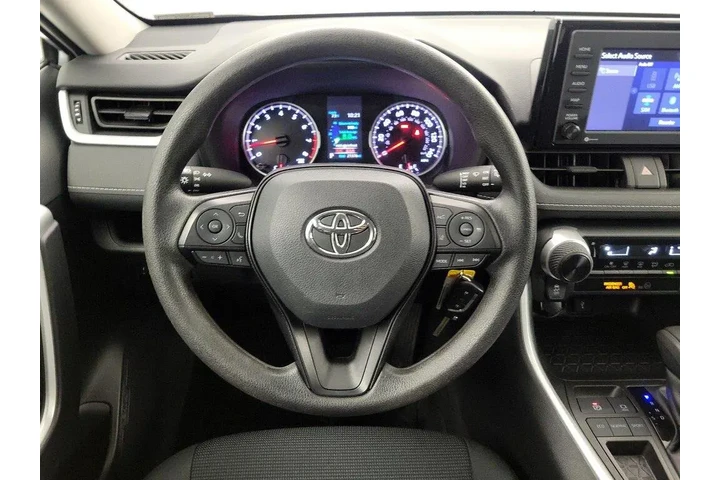 $26998 : Toyota RAV4 2022 LE 4dr SUV image 10