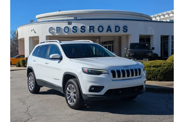 $17995 : Jeep Cherokee 2021 4x4 Latit image 1
