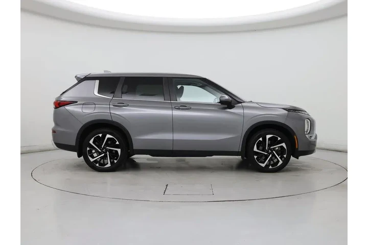 $25998 : Mitsubishi Outlander 2022 AW image 7