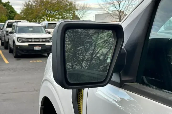 $39995 : Ford F-150 2024 4x4 STX 4dr image 8