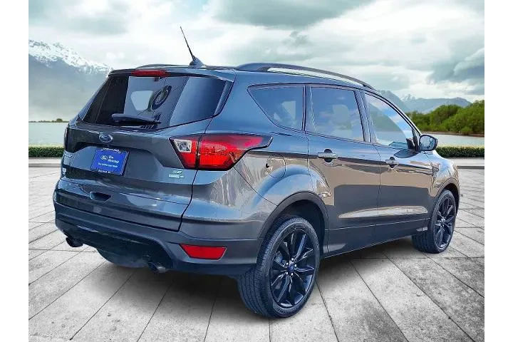 $14997 : Ford Escape 2019 AWD SE 4dr image 6