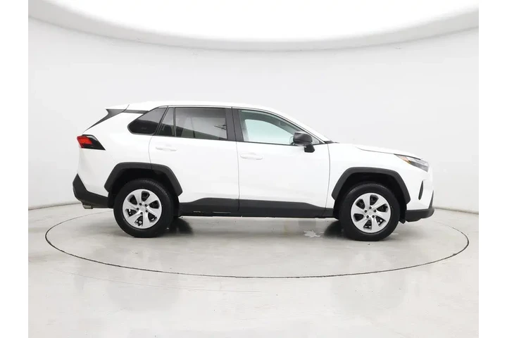 $26998 : Toyota RAV4 2024 AWD LE 4dr image 7