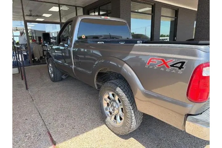 $17295 : Ford F-250 Super Duty 2012 4 image 8