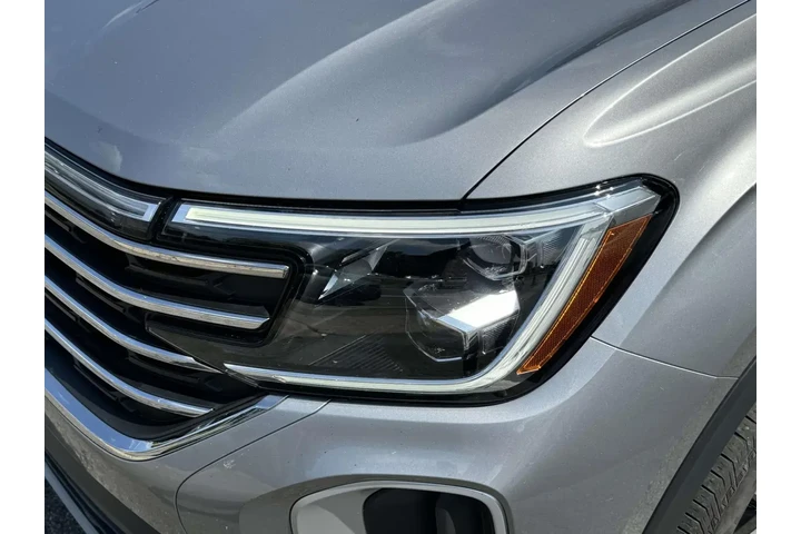 $32985 : Volkswagen Atlas 2025 AWD SE image 7