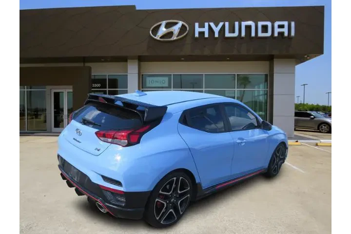 $28991 : Hyundai VELOSTER N 2022 3dr image 3