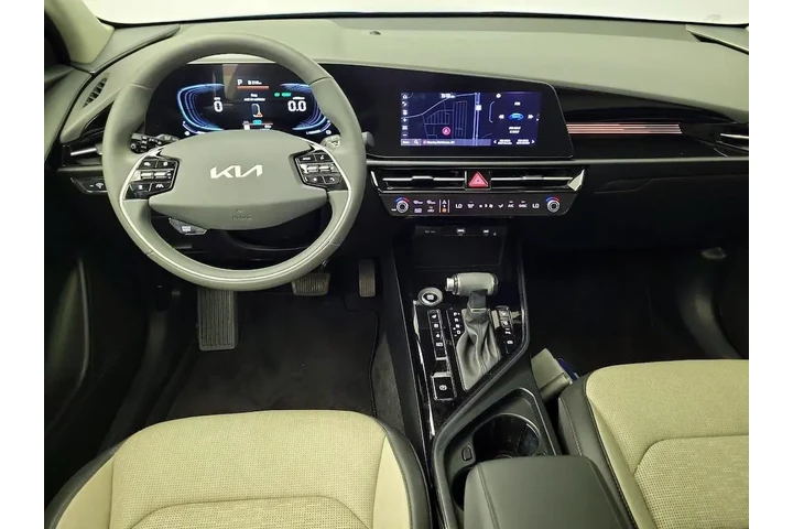 $29998 : Kia Niro 2024 SX 4dr Crossov image 9