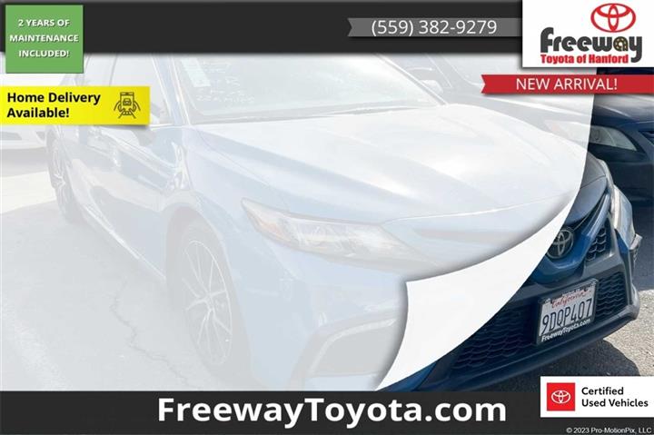 $27694 : Camry SE image 1