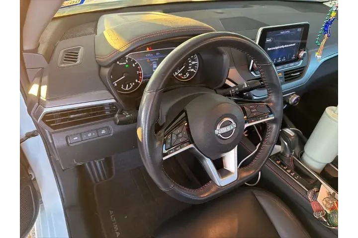 $21923 : Nissan Altima 2023 2.5 SR 4d image 9