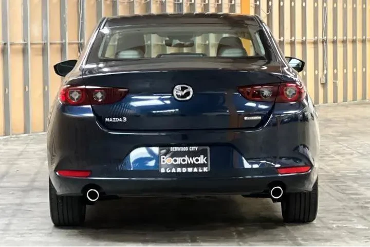 Mazda Mazda3 Sedan 2025 2.5 image 5