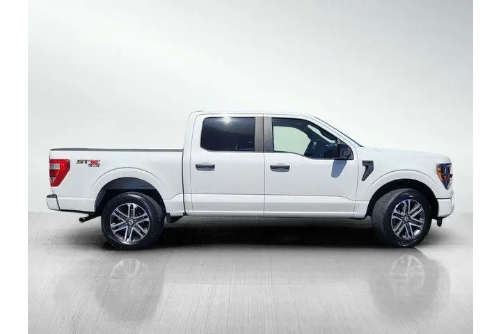 $37930 : Ford F-150 2023 4x4 XL 4dr S image 3