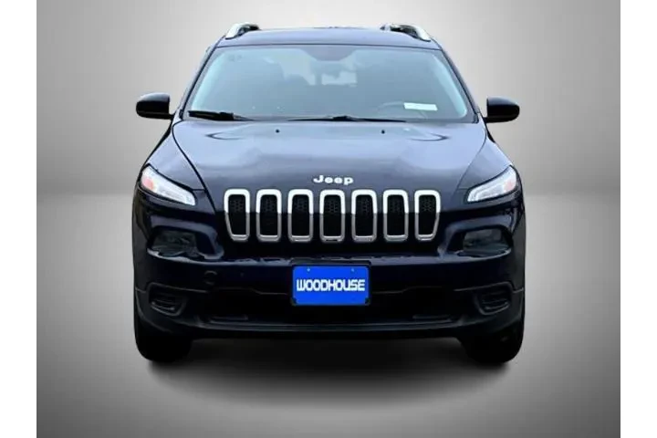 $6995 : Jeep Cherokee 2015 4x4 Latit image 2