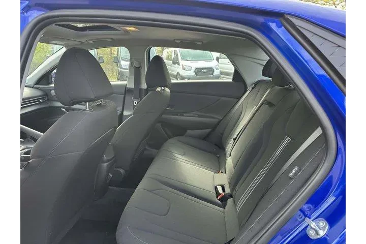 $20995 : Hyundai ELANTRA 2025 SEL Con image 8