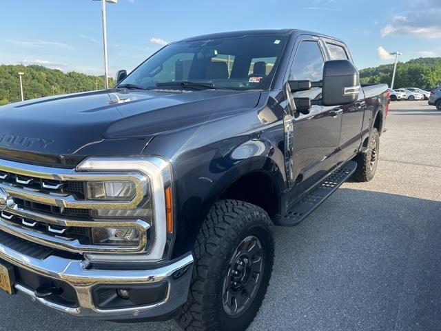 $69998 : PRE-OWNED 2023 FORD F-250SD L image 3