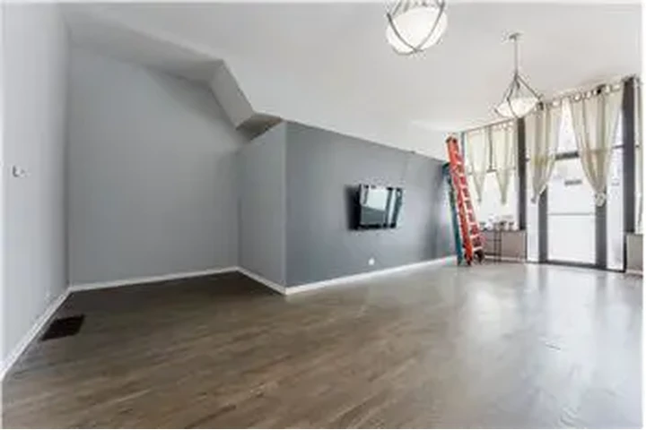 $2795 : Rental property with 2 bedro image 4