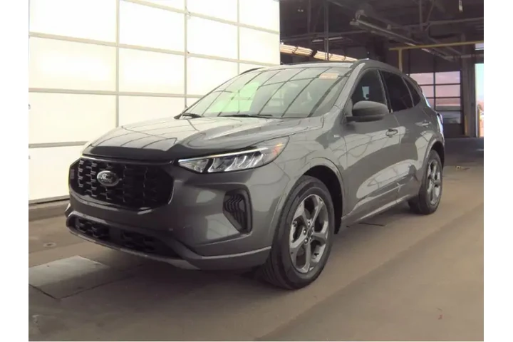 $21699 : Ford Escape 2023 AWD ST-Line image 2