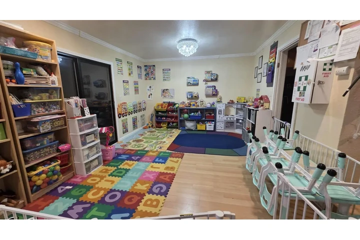 D & Z Family Home Day Care image 5