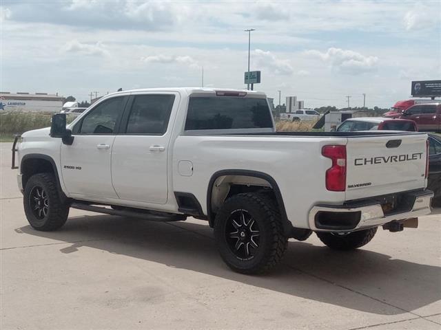 $48998 : 2021 Silverado 2500 image 6