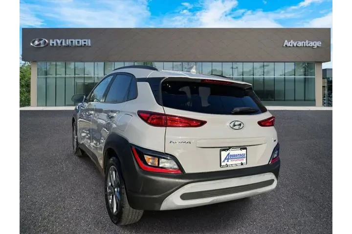 $21875 : Hyundai KONA 2023 AWD SEL 4d image 7