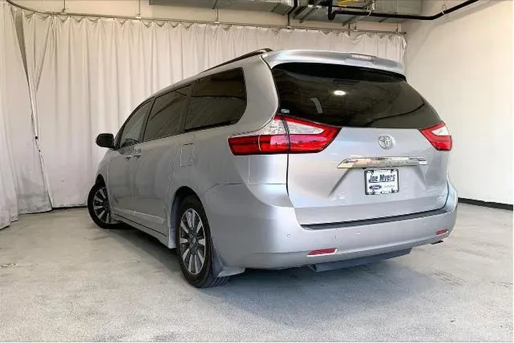 $25991 : Toyota Sienna 2019 XLE 7-Pas image 5