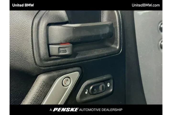 $24995 : Jeep Wrangler Unlimited 2016 image 3