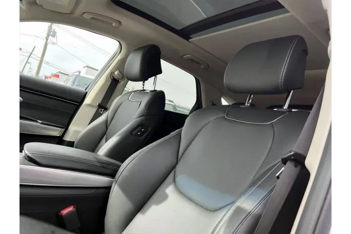 $39909 : Genesis GV70 2024 AWD 2.5T S image 10