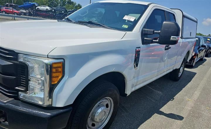 $20000 : 2017 FORD F250 SUPER DUTY SUP image 8