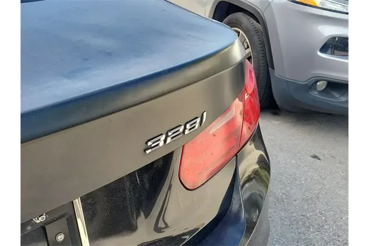 $3590 : BMW 3 Series 2013 328i 4dr S image 4